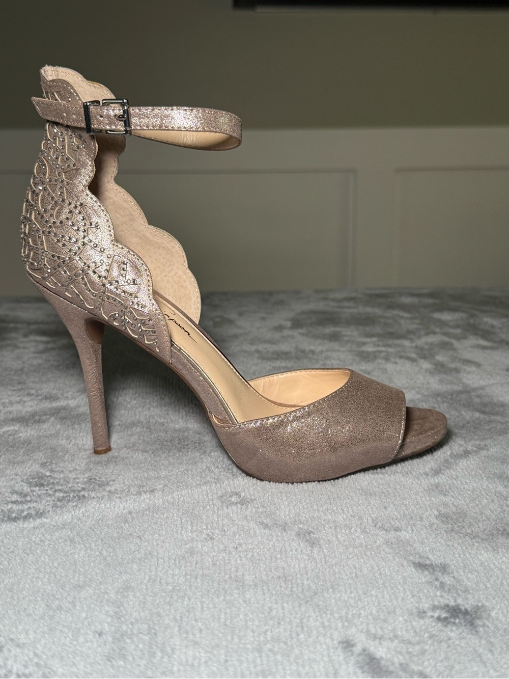 Jessica Simpson Bellona Heels - Taupe - Size 8.5 - Picture 7 of 12